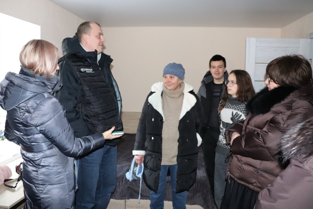 Отримали житло, про яке навіть не мріяли — родина з Лисичанська справила новосілля у Березанці (фото)