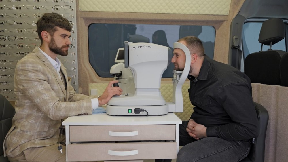 Безоплатна діагностика зору: 30 та 31 березня в Березанці працюватиме мобільний кабінет оптометриста