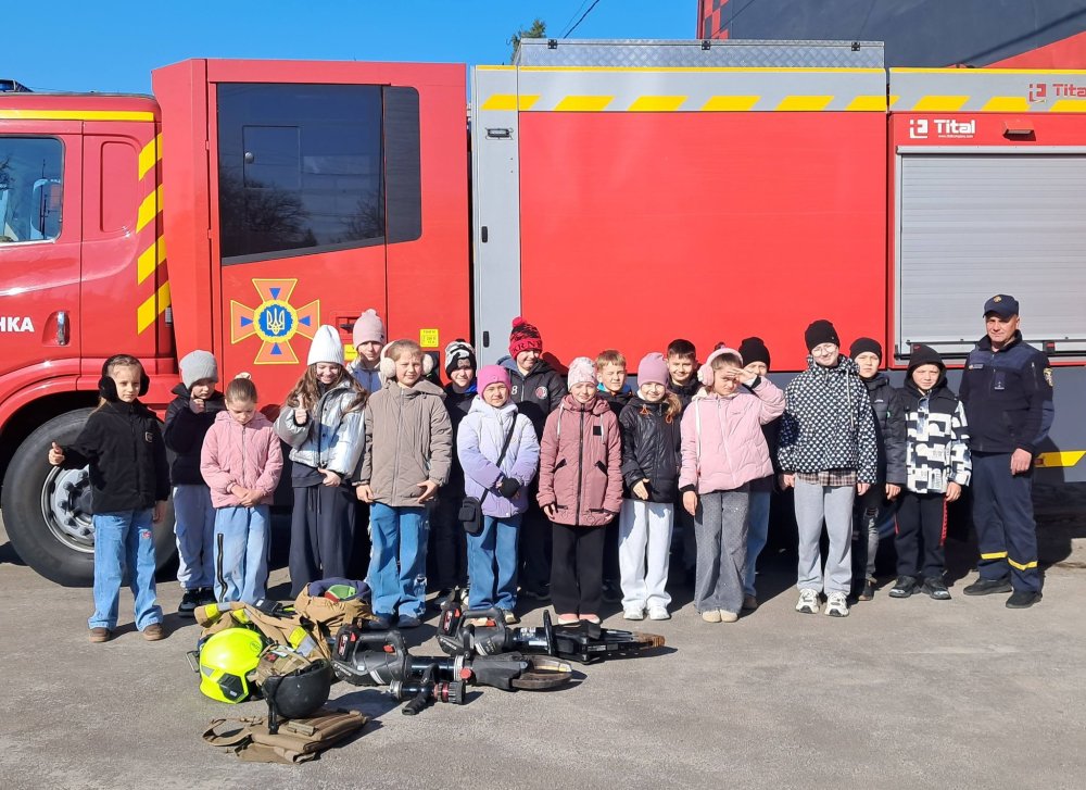 Ліцеїсти з Березанки завітали до рятувальників (фото)