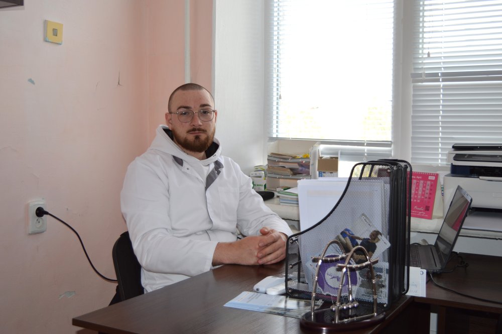 Лікар з Березанки, який почав життя спочатку: історія Артема Жушми