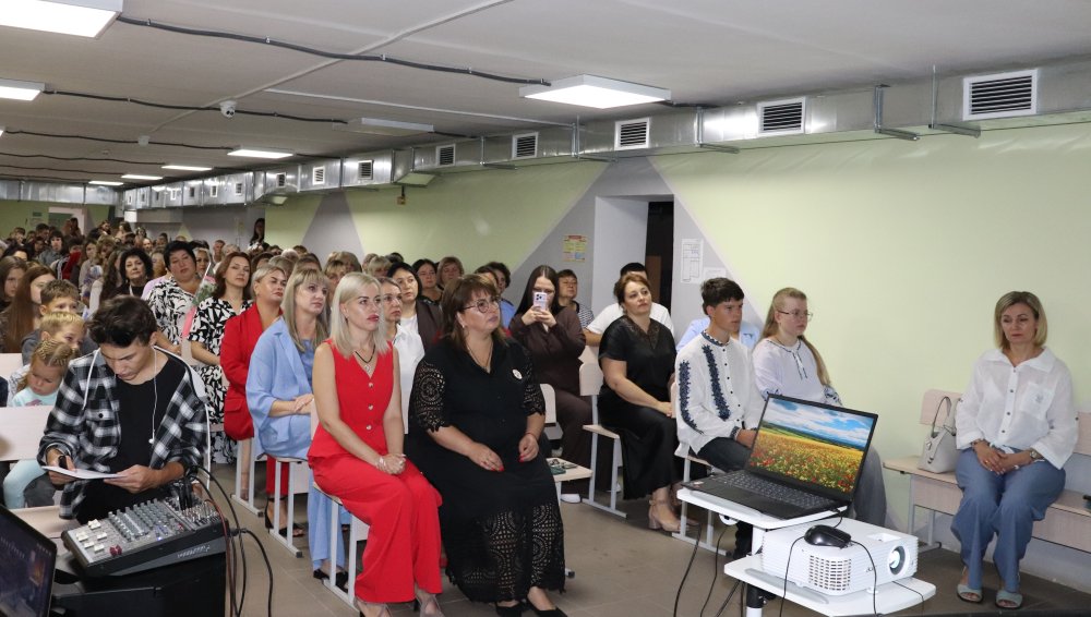 Талант, наполегливість і праця: у Березанській громаді відзначили обдарованих дітей та педагогів (фото)