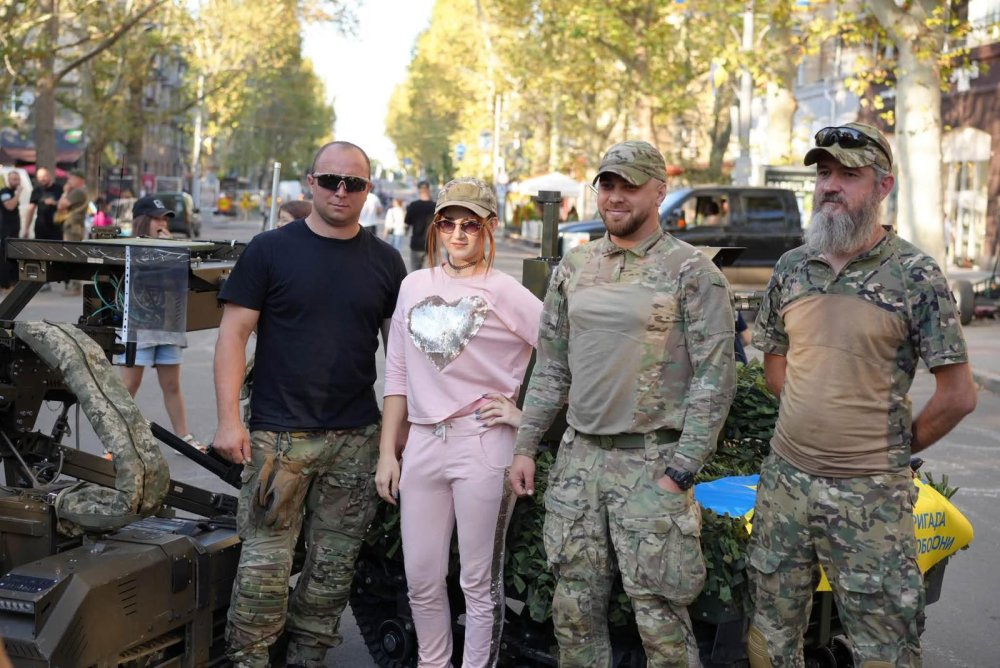 Армія, що змінюється: у Миколаєві 123-тя бригада провела рекрутингову зустріч (фото)